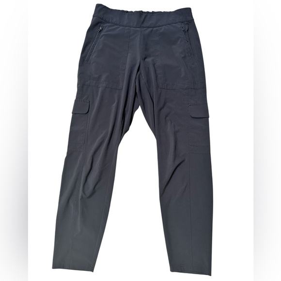 Athleta | CHELSEA CARGO PANT in Black, Size 8 - Picture 5 of 9